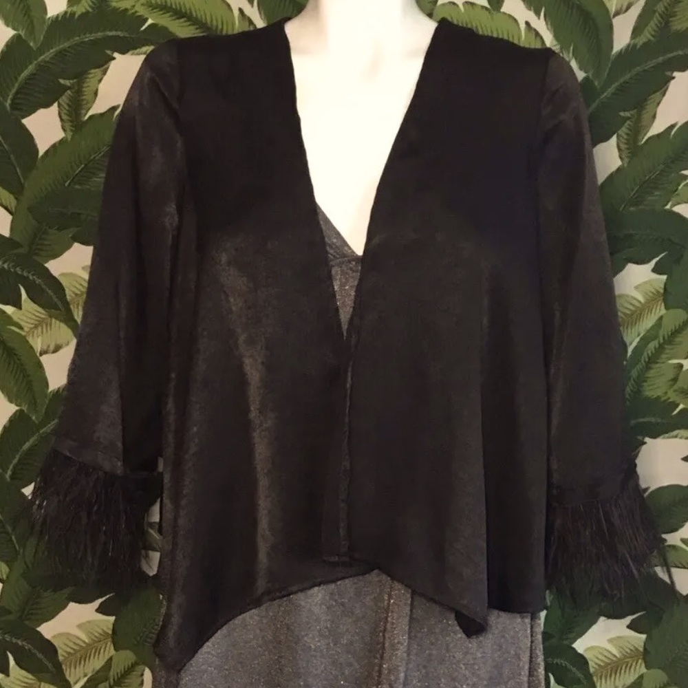 Feather Sleeves ANTHROPOLOGIE W5 Women's Open Blouse Top Shirt Black